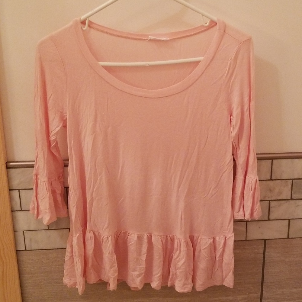 Flirty women's peplum top